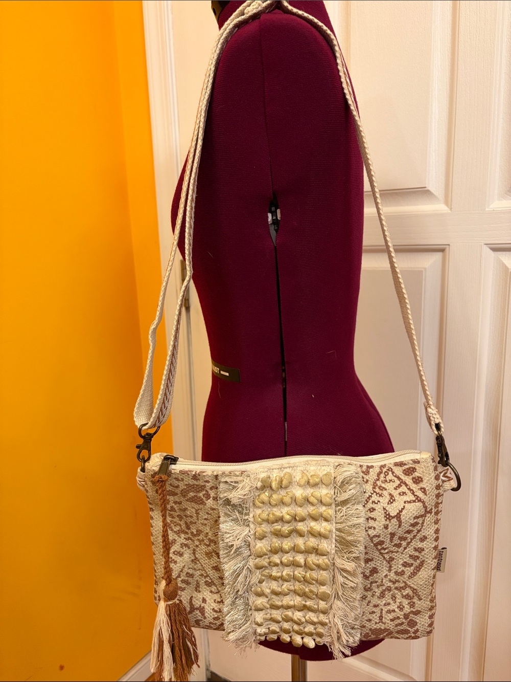 Summer Soul by Tantrending Boho Fringe Woven Crossbody Bag in Cream and Tan